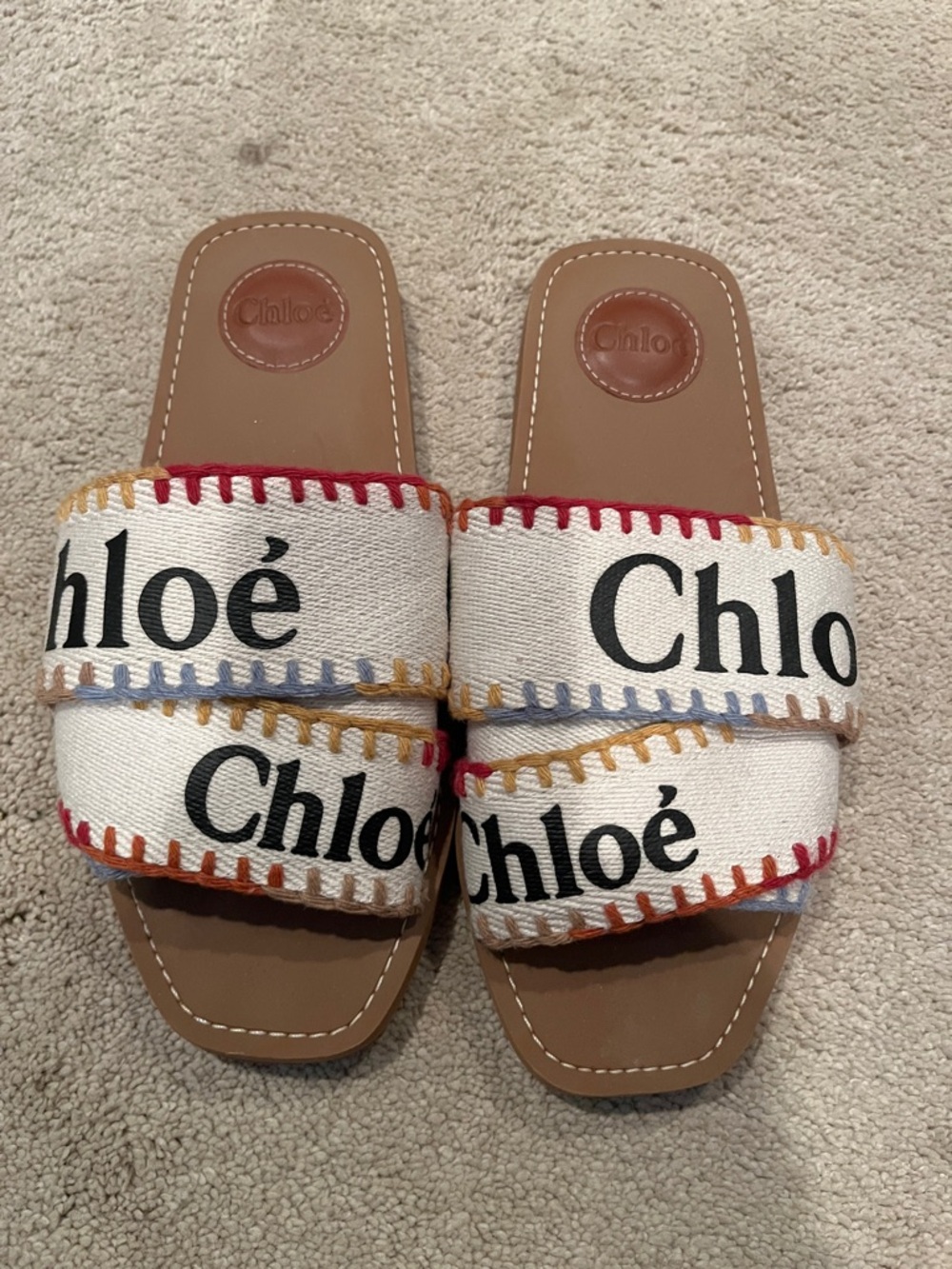 Chloé White Canvas Logo Slide Sandals with Multicolor Stitching